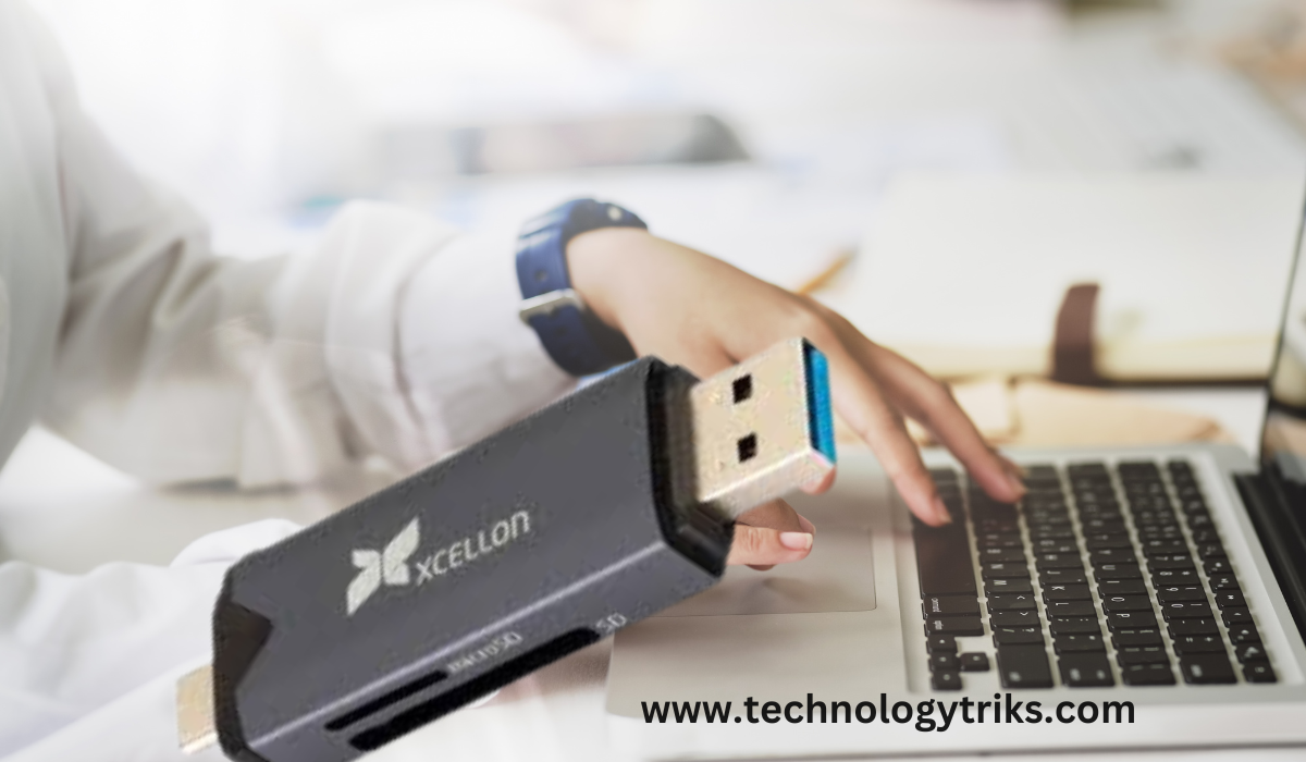 Xcellon dual usb 3.1 card reader/reg